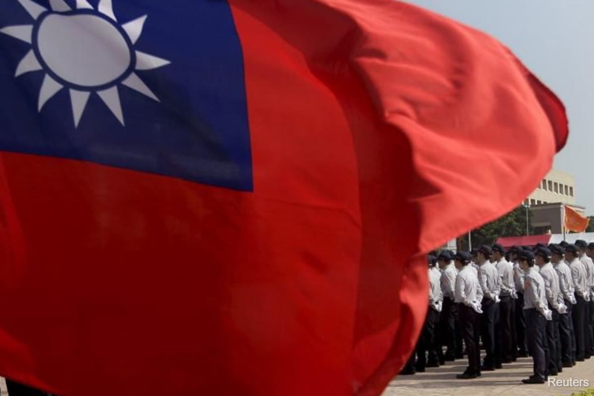 La Chine déploie plus de 100 navires près de Taïwan, affirme le chef de la sécurité