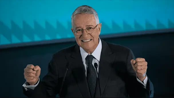 Salinas Pliego paga al SAT 32 mil millones de pesos en acuerdo histórico