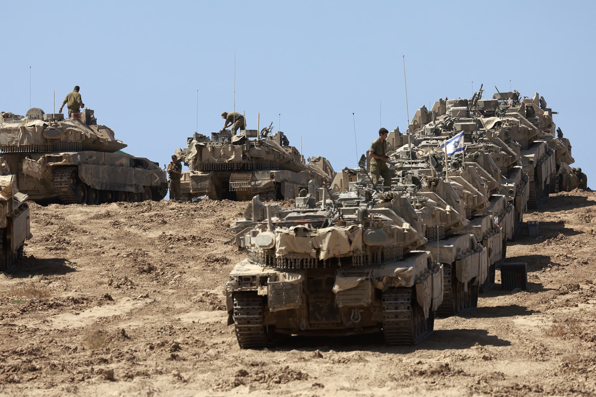 Les dépenses militaires mondiales atteignent un nouveau record historique en 2025