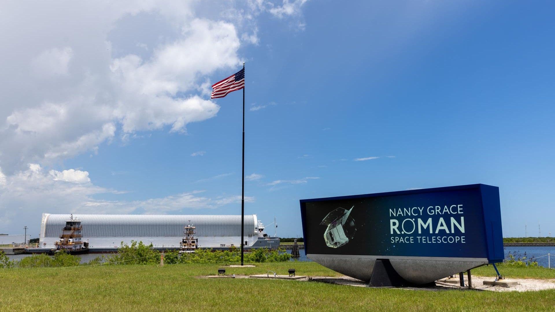 Le nouveau télescope spatial de la NASA arrive en Floride pour son lancement