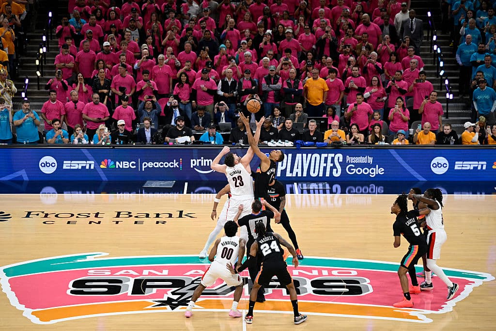 Spurs contre Trail Blazers : aperçu du match 2 des playoffs avec Wembanyama en tête pour San Antonio.