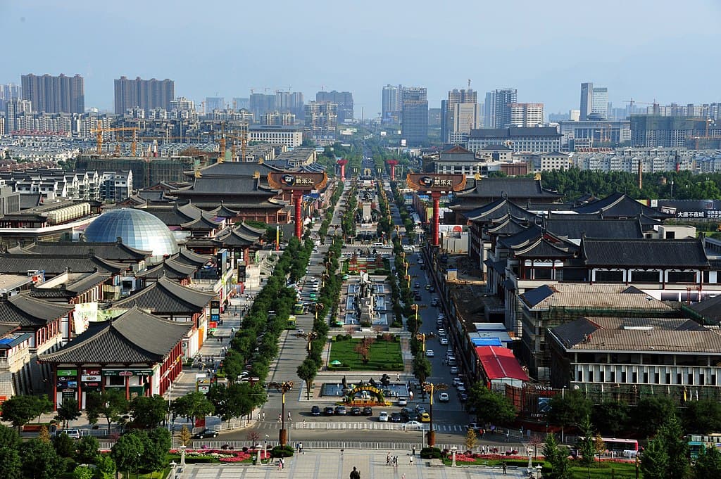 China Banks Reportedly Halt Loans to Refineries Targeted by US Sanctions