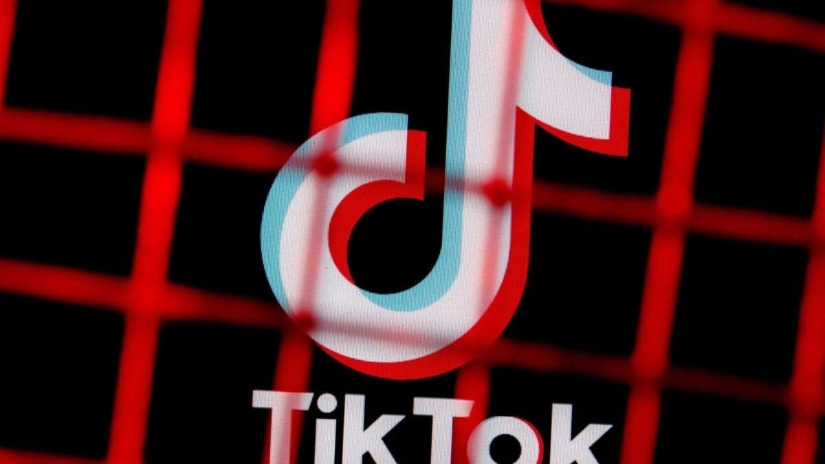 Senator demands transparency from TikTok and Oracle on data security