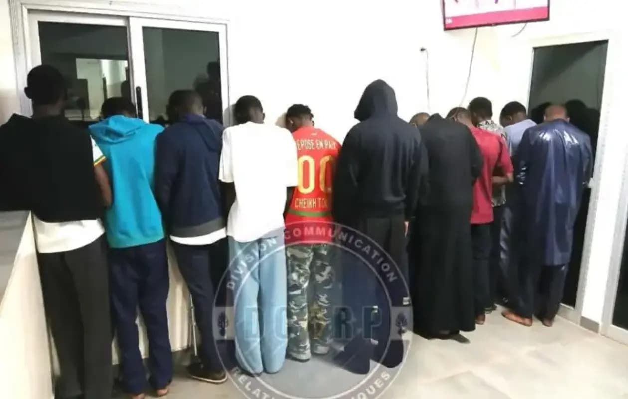 18 hommes arrêtés au Sénégal pour homosexualité présumée et transmission du VIH