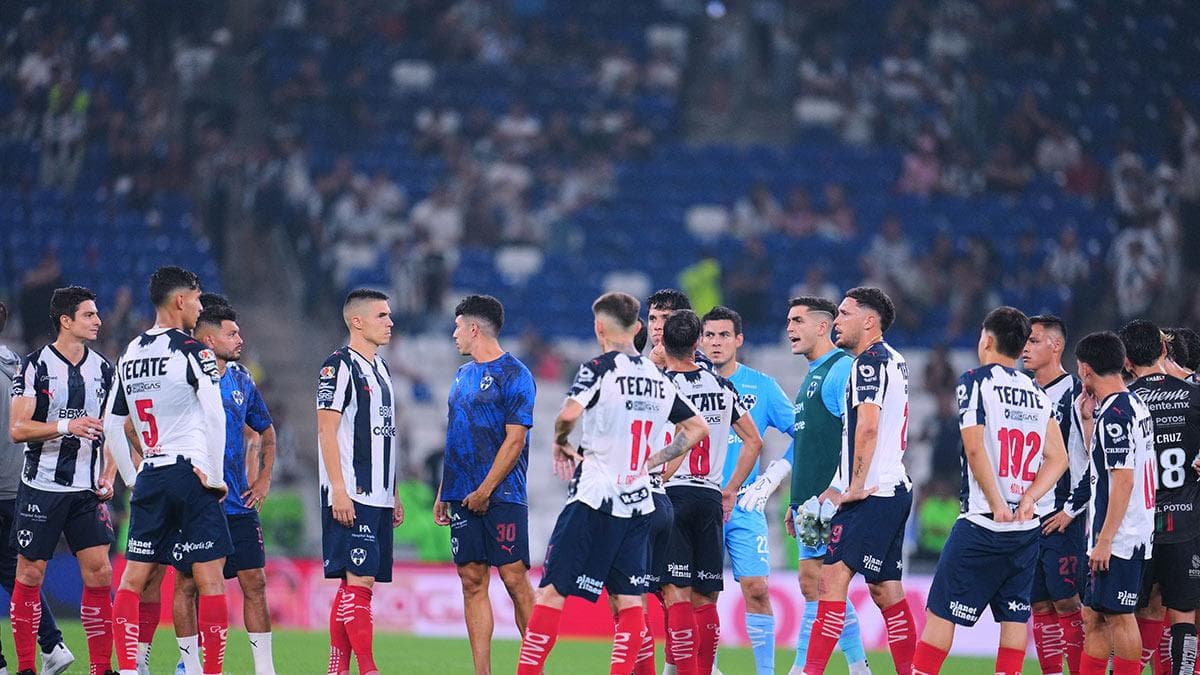 Técnico de Monterrey asume culpa tras derrota: "No supe cómo resolverlo"