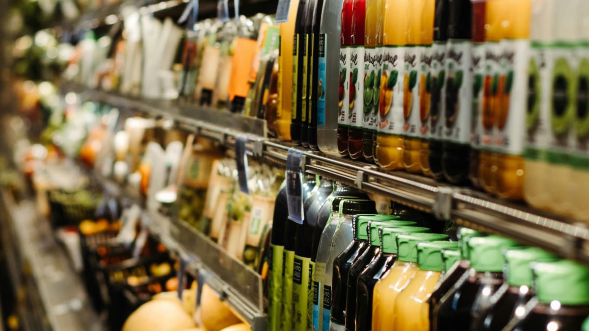 Aliments transformés : une pétition pour plus de règles en France