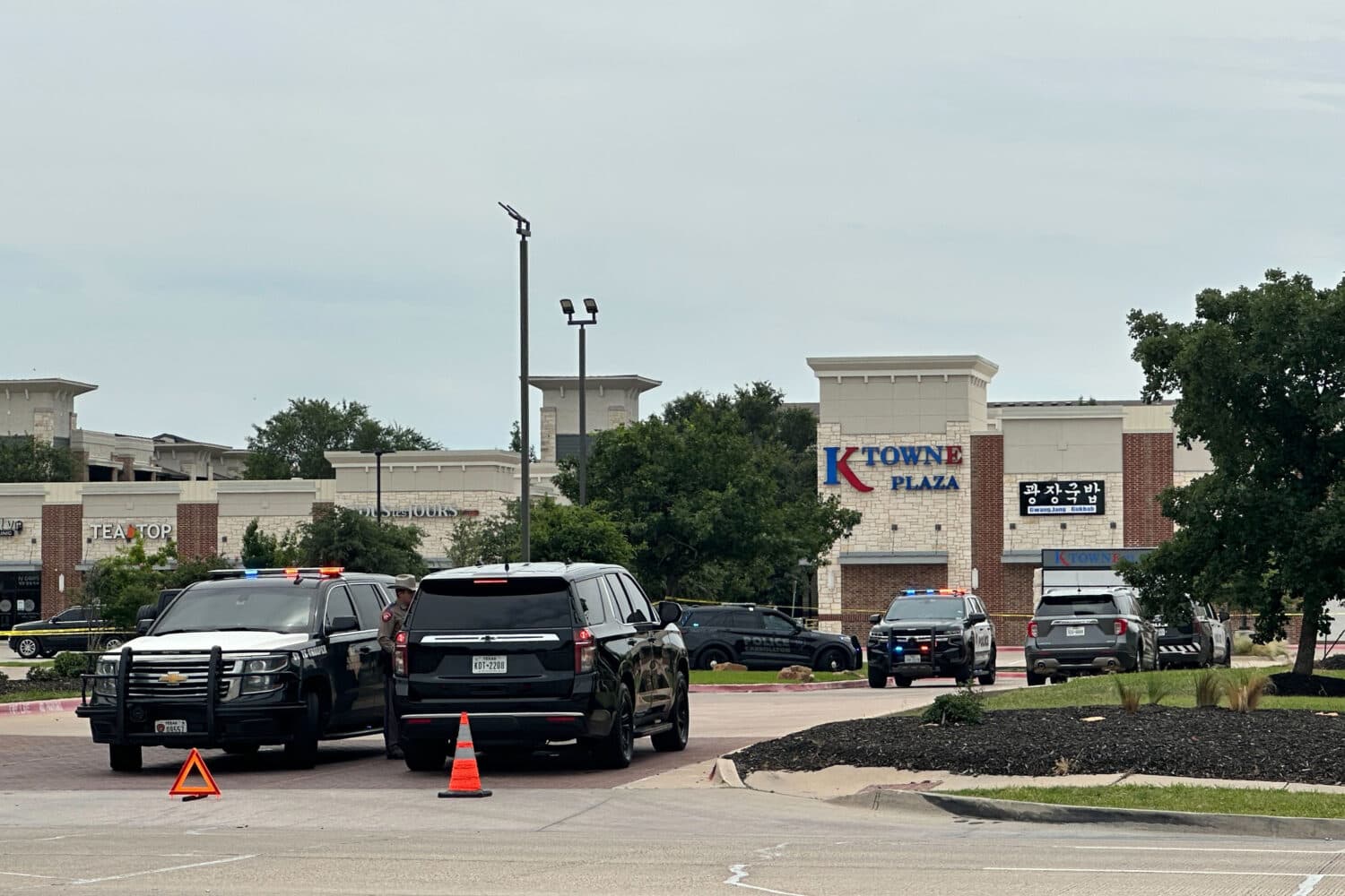 Two Dead, Three Injured in Texas Shopping Center Shooting