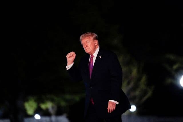 Poll: Americans Doubt Trump's Temperament Amid Iran War and Pope Dispute