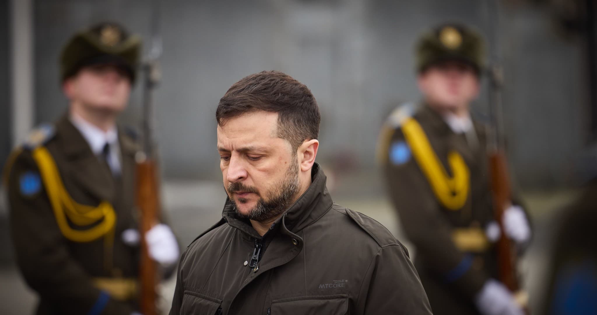 La Pologne retire sa plus haute distinction à Zelensky suite au renommage d'une unité de la Seconde Guerre mondiale