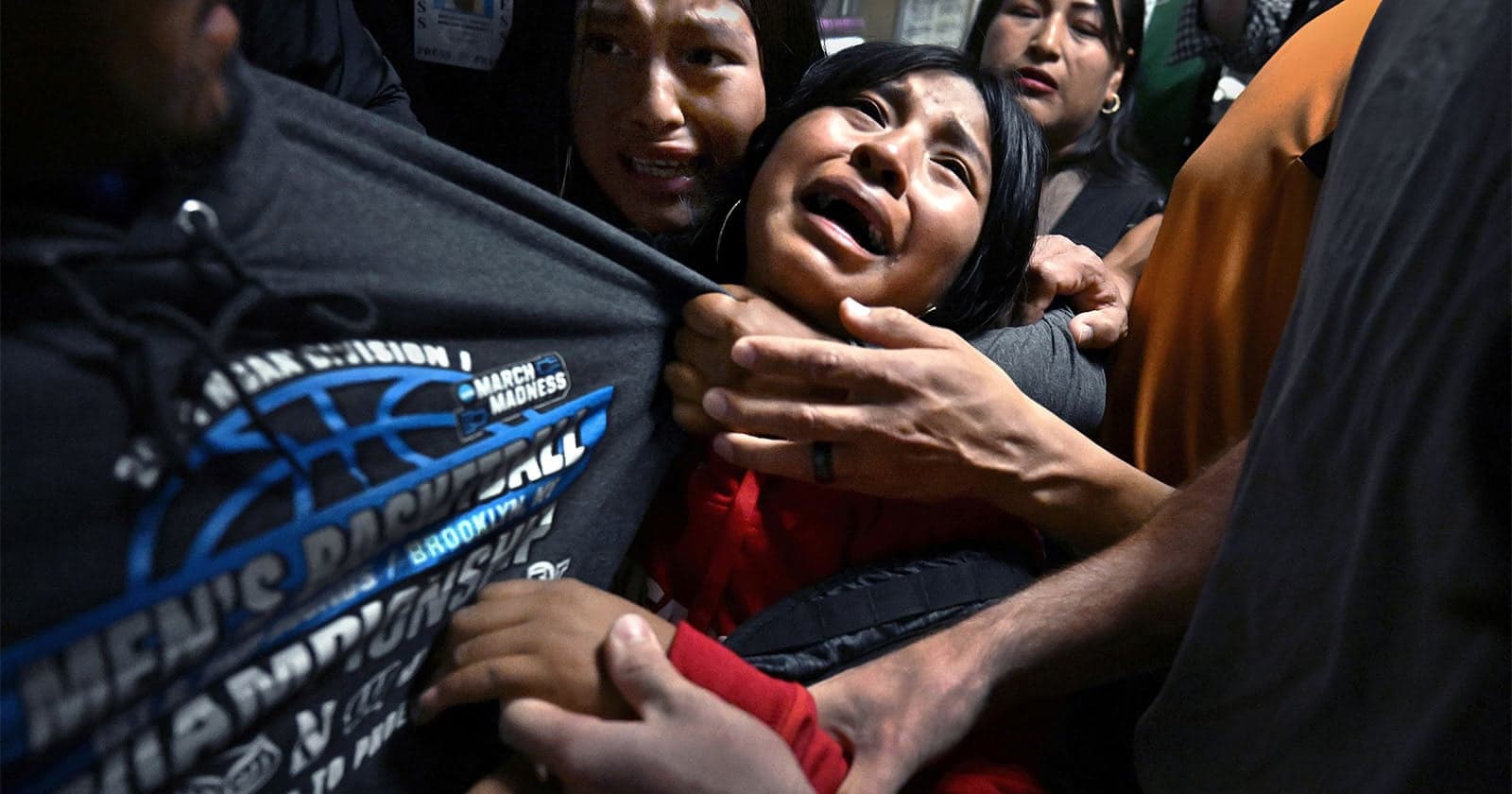 Photo of Migrant Father Separated from Family Wins World Press Photo of the Year