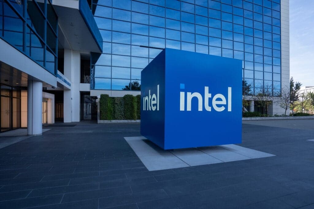 Intel Invests More in SambaNova, Raising Its Ownership to 9%