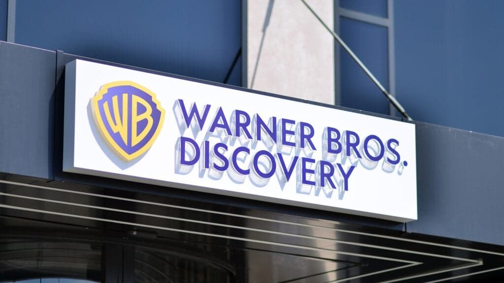 Gulf Sovereign Funds Commit $24 Billion to Back Paramount's Warner Bros. Discovery Takeover