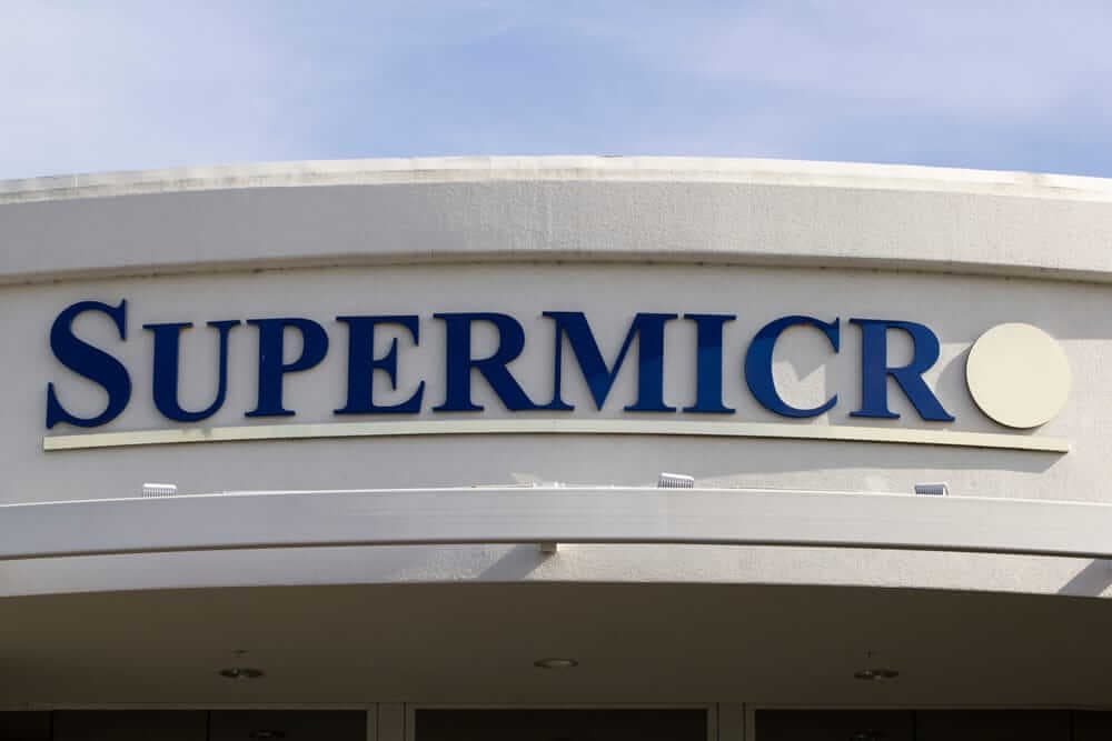 Supermicro stock faces headwinds despite market optimism, analysts remain cautious