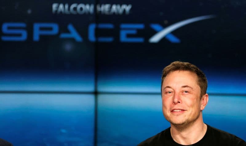 Elon Musk renforce sa participation dans SpaceX avec un achat d'actions de 1,4 milliard de dollars