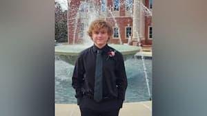 Hickory Ridge High School Student Dies in Harrisburg Single-Vehicle Crash