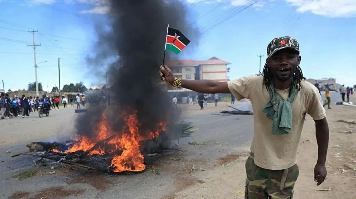 Les manifestations contre un centre Ebola américain au Kenya tournent au drame : deux personnes tuées par balle