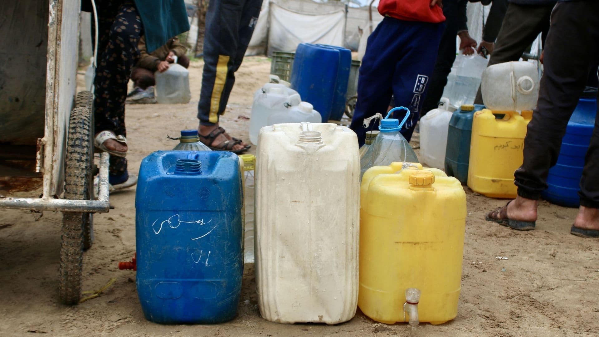 Gaza's Water Systems Destroyed, Thousands Suffer