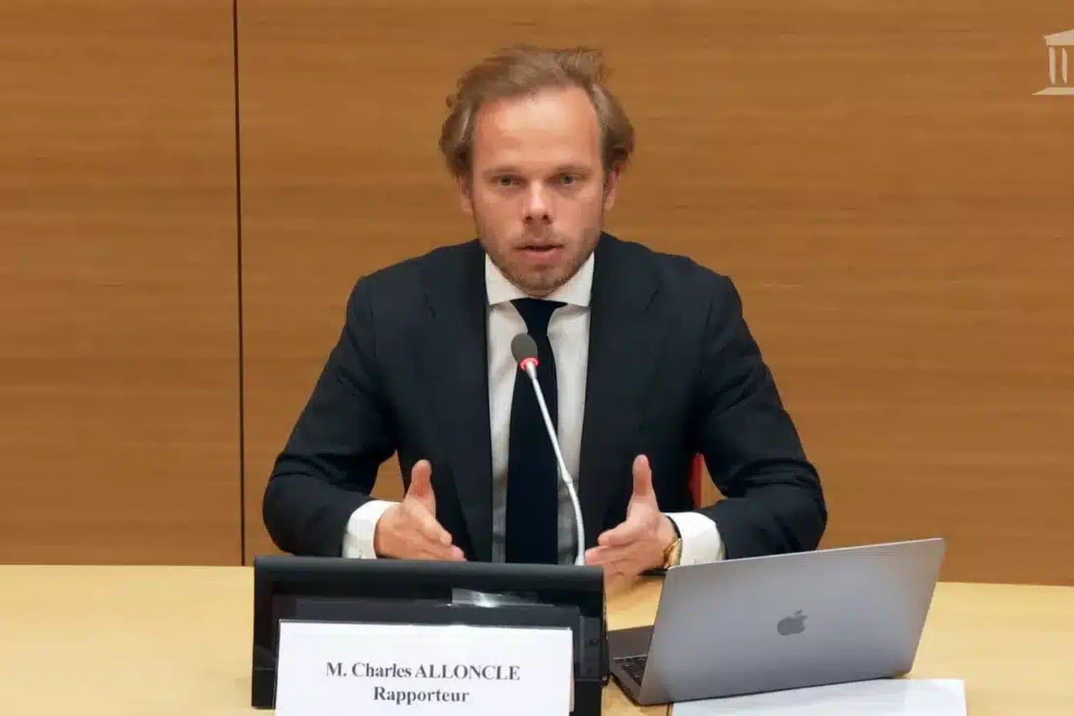 Rapport sur l'audiovisuel public : le député Alloncle dénonce des 'fake news' avant le vote décisif sur sa publication