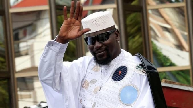 Guinée : Mamady Doumbouya dissout 40 partis politiques, l'opposition dénonce une dictature