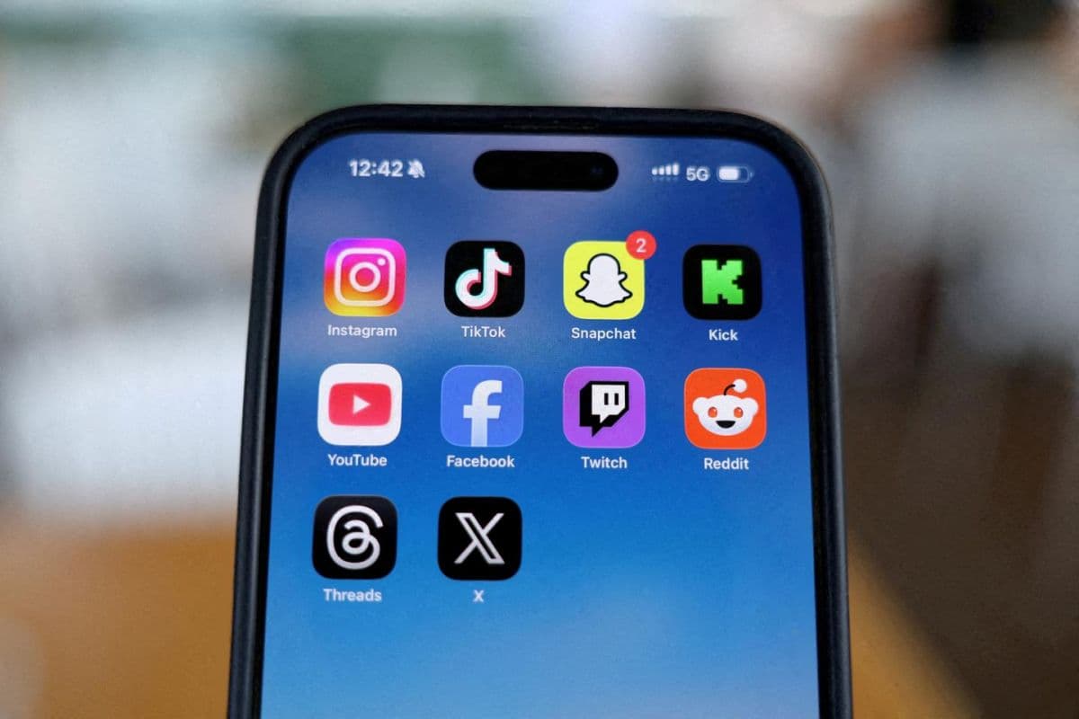 Réseaux sociaux : l'Australie sanctionne les plateformes qui ne protègent pas les moins de 16 ans
