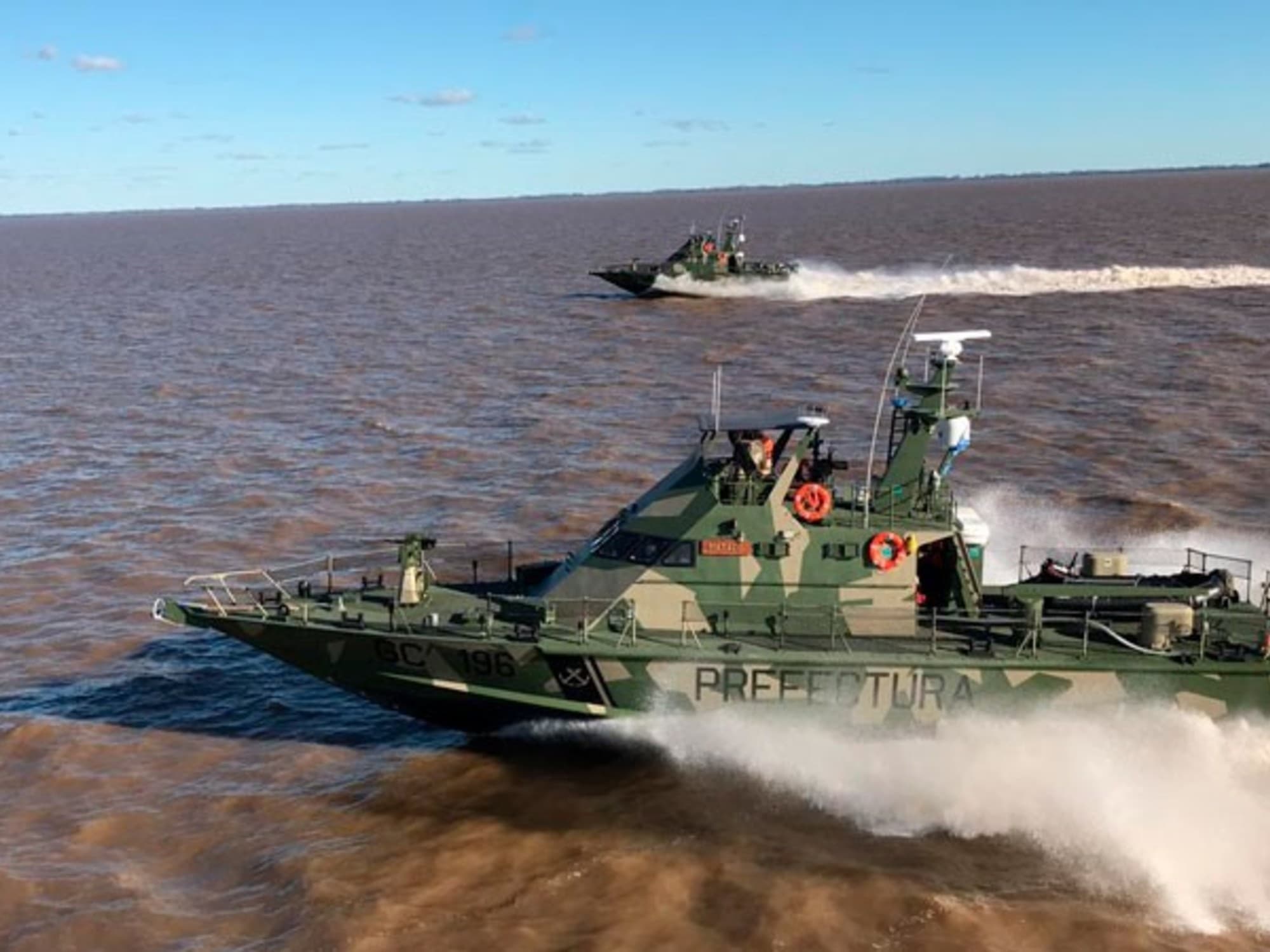 Denuncian irregularidades en la licitación de la Hidrovía argentina