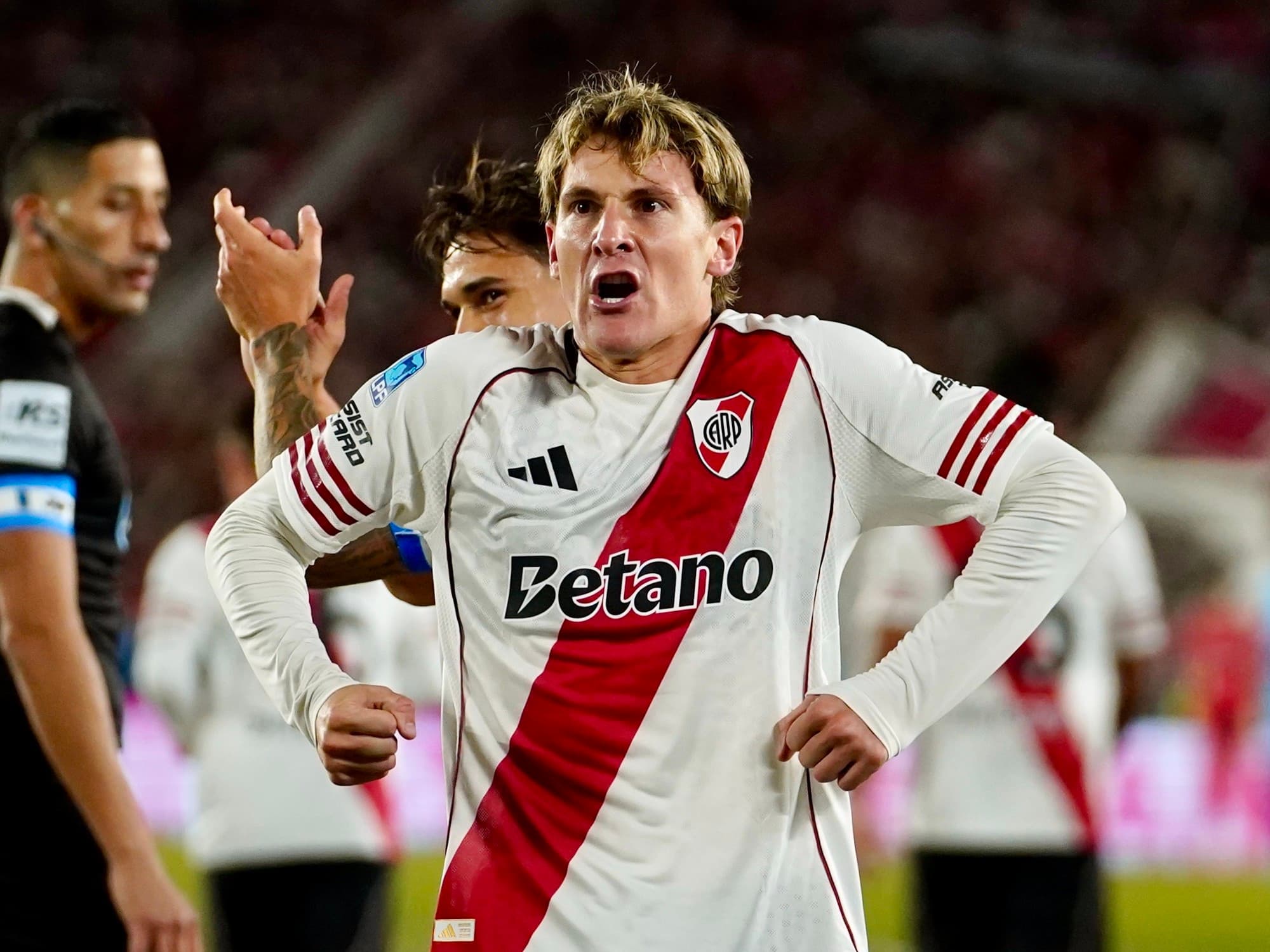 ¡Goleador de vuelta! Colidio anota y River gana 3-0