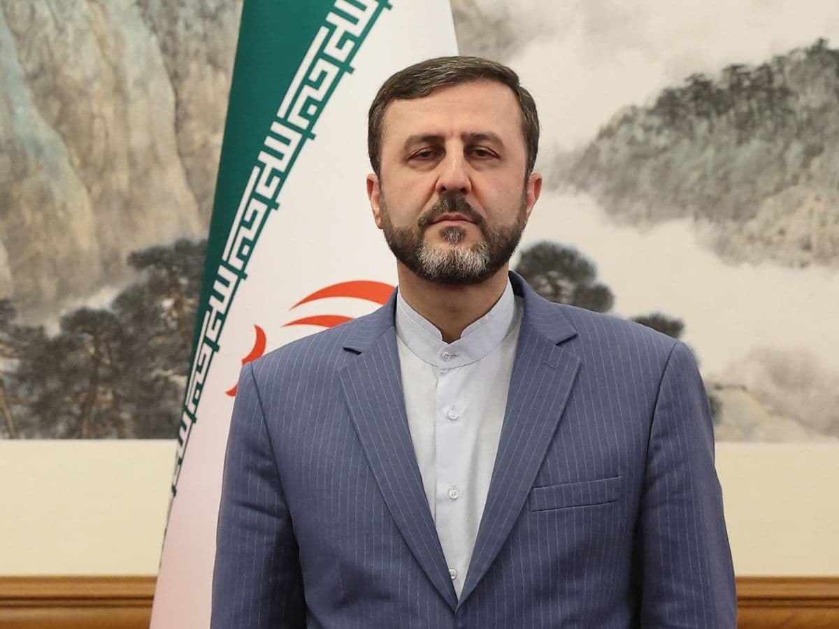Iran warns UK against sending warships to Strait of Hormuz, amid rising tensions