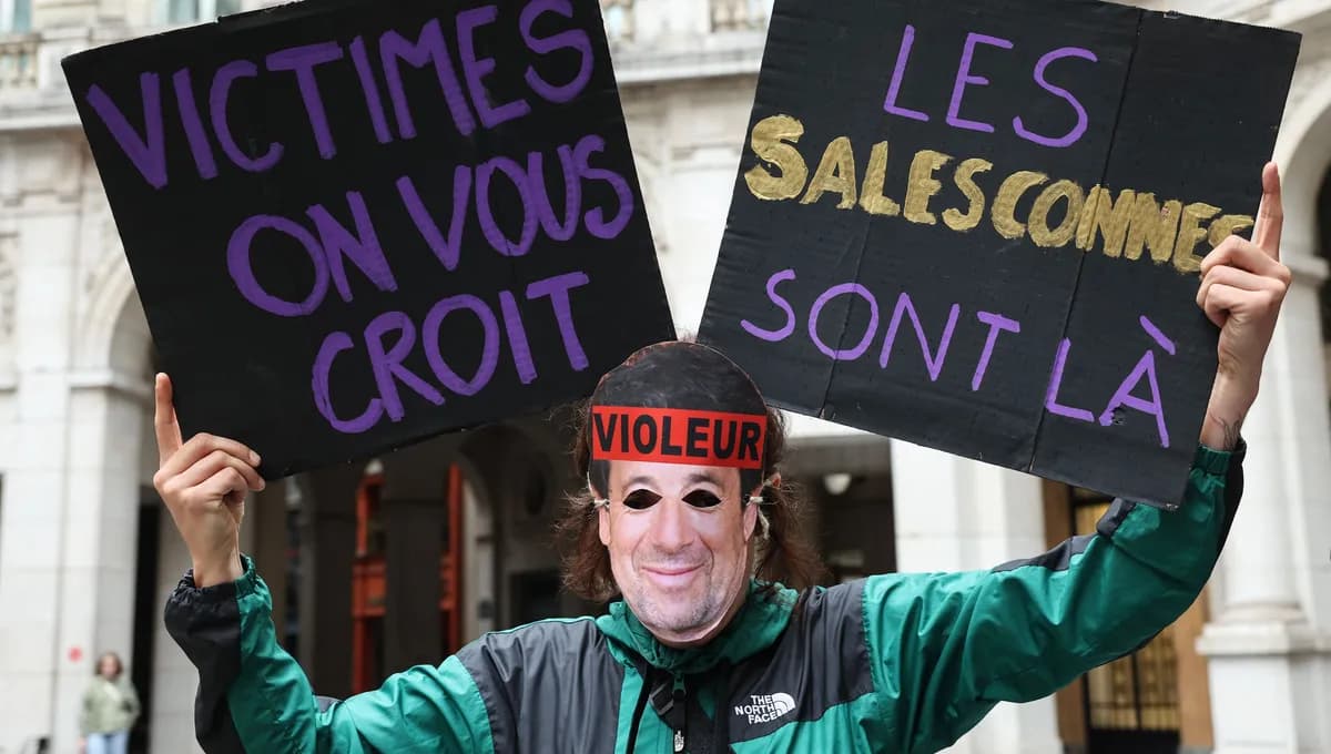 Patrick Bruel : ses dernières représentations de pièce annulées à Paris suite à des accusations
