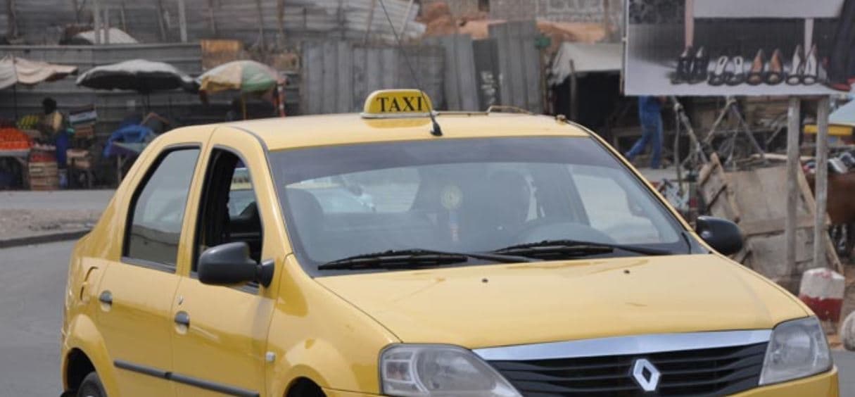 Dakar : un conseiller municipal condamné pour vol de taxi