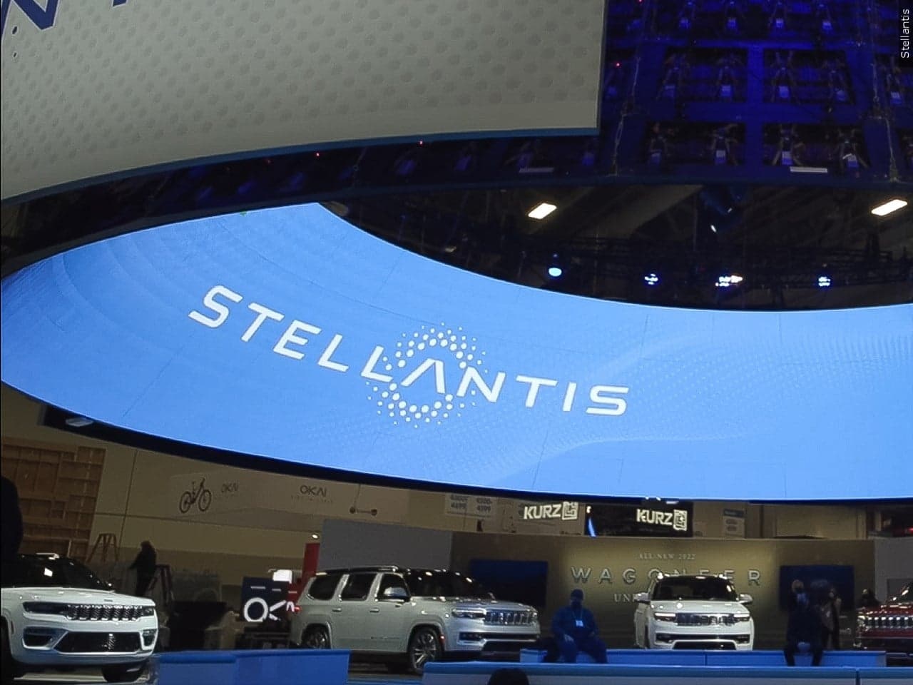 Stellantis Issues ‘Do Not Drive’ Warning for 225,000 Vehicles Over Faulty Takata Airbags