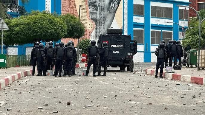 Dakar : Trois étudiants de l'UCAD envoyés en instruction pour manifestations violentes