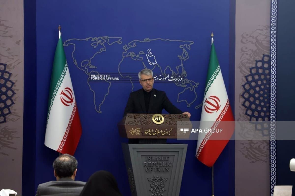L'Iran tient les États-Unis pour responsables des affrontements avec Israël et avertit que les liens diplomatiques sont menacés
