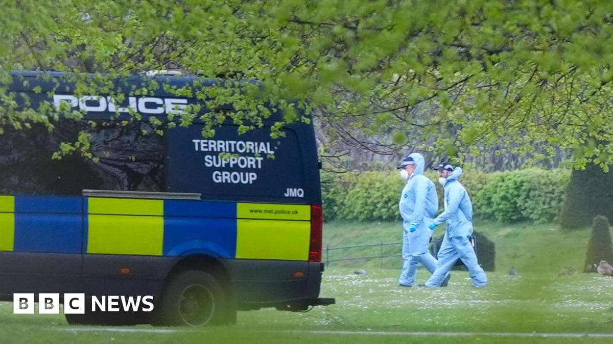 London Park Reopens After Police Investigate Suspicious Items Near Israeli Embassy