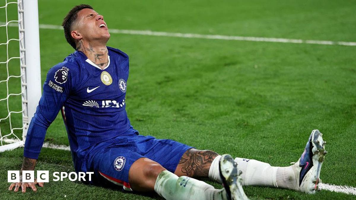 Chelsea's Losing Streak Continues, Jeopardizing Champions League Hopes