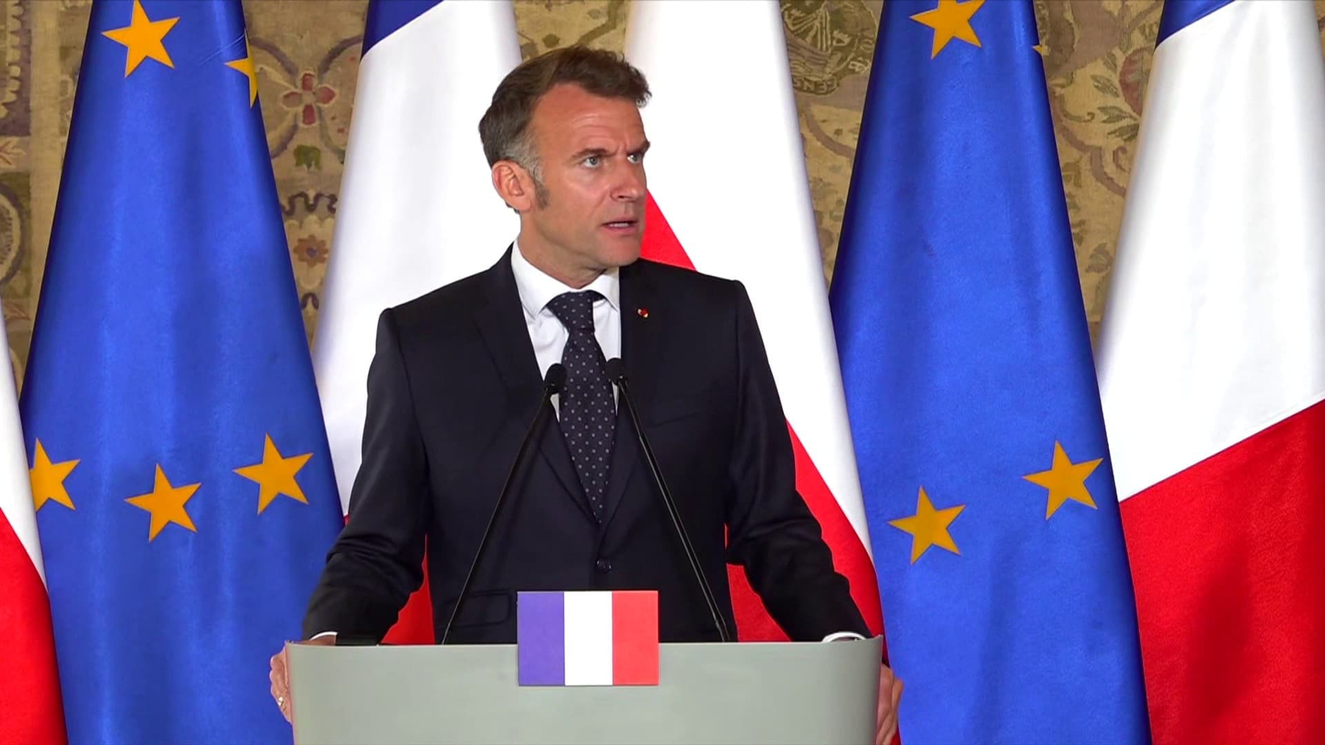 Détroit d'Ormuz: Macron affirme qu'un navire français n'a pas été spécifiquement visé après des tirs de sommation