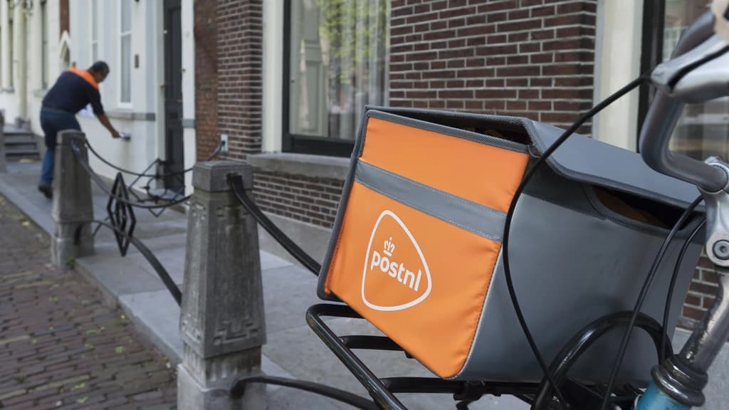 PostNL fined nearly 7 million euros for failing to deliver mail on time