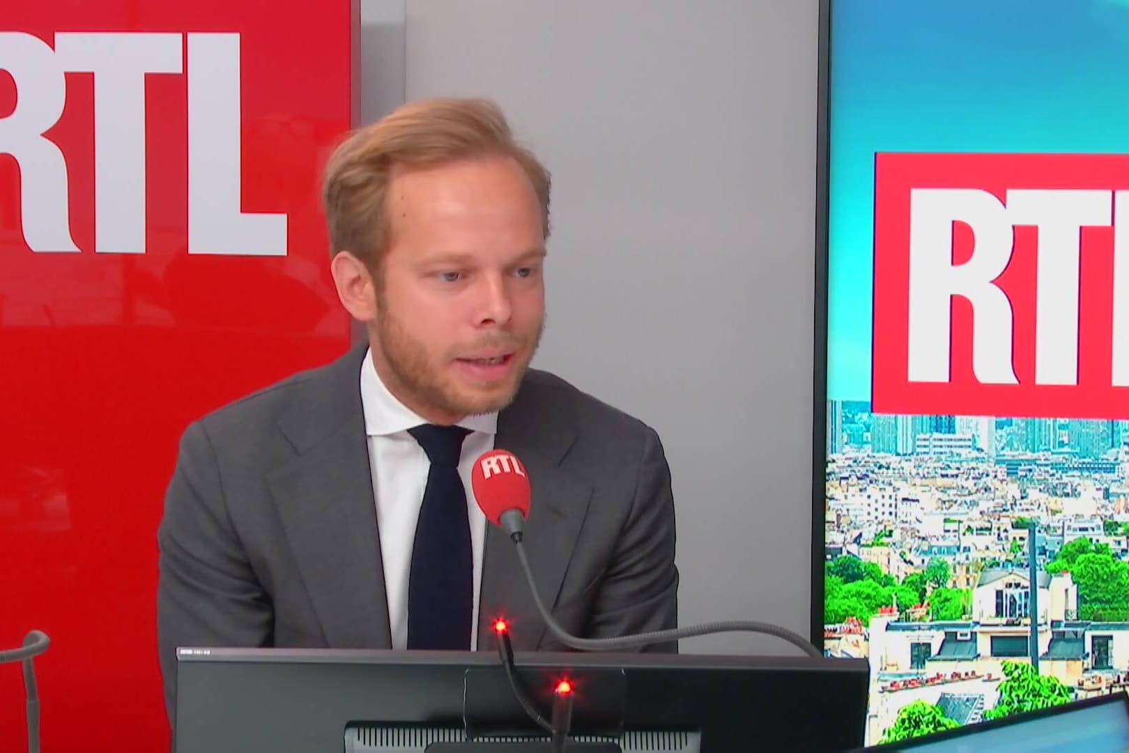 Plainte contre un député français pour influence présumée dans un rapport sur l'audiovisuel