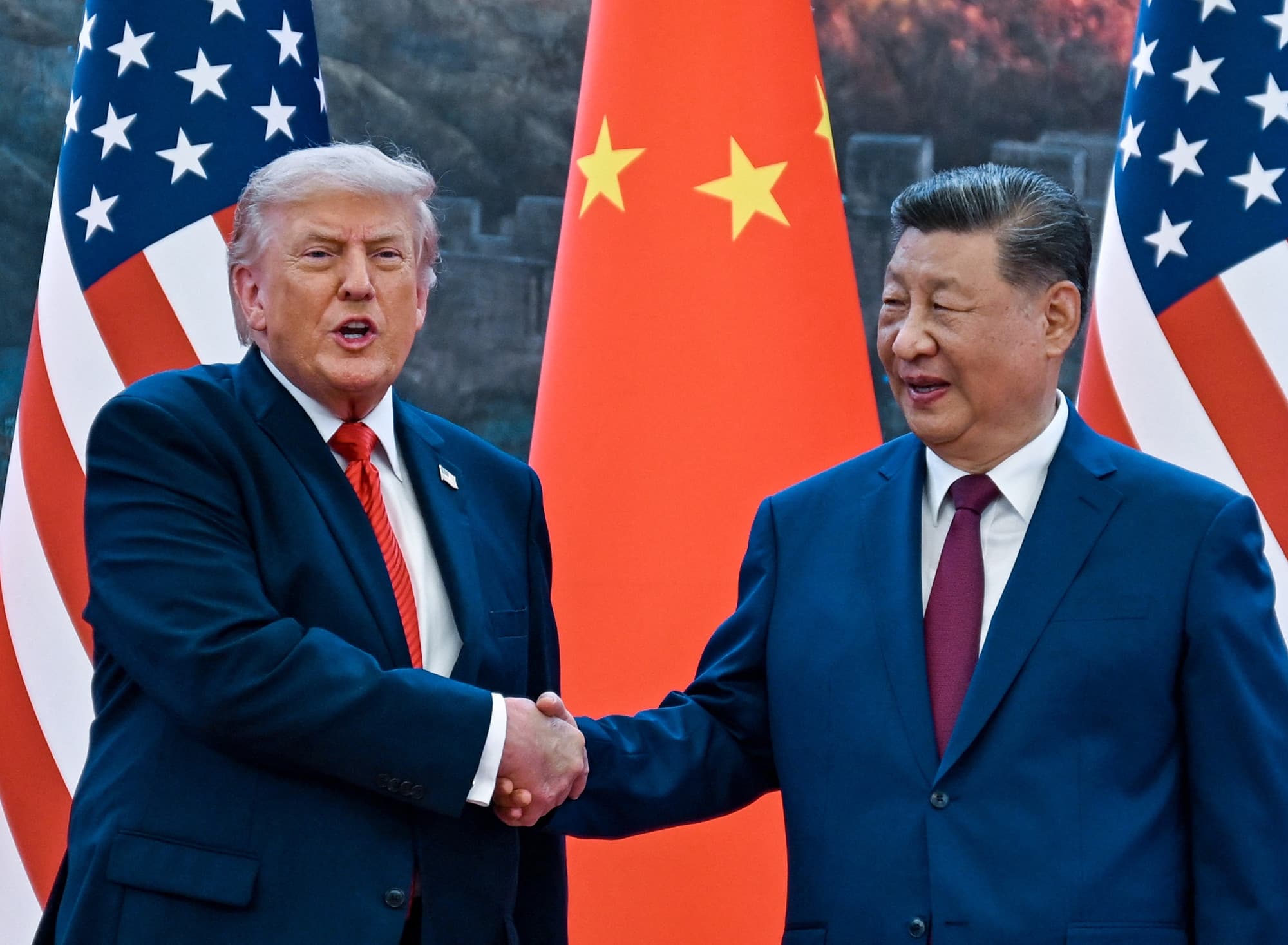 Trump en Chine : le président américain promet un "avenir fabuleux" à Xi Jinping malgré les tensions sur le commerce et Taïwan