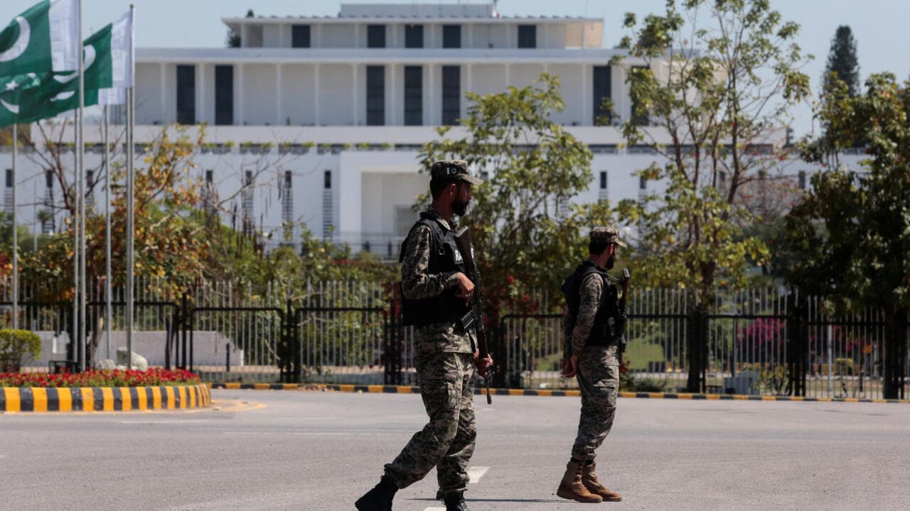 Irán y EE. UU. se reúnen en Pakistán para negociar la paz