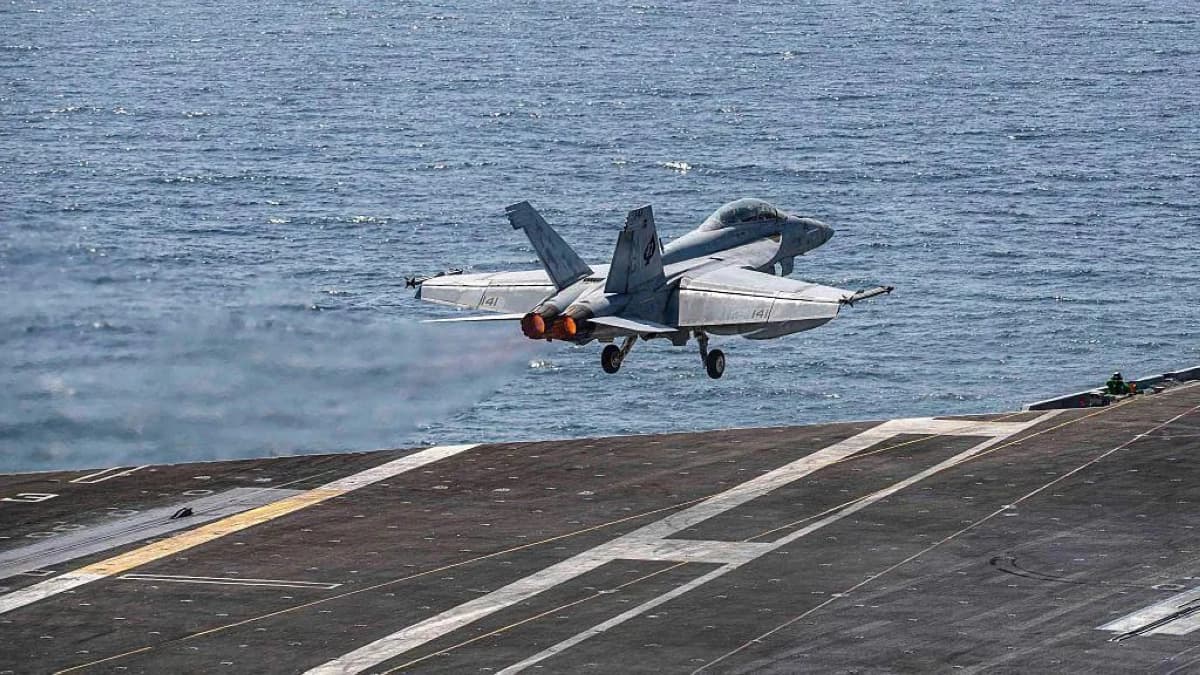 L'Iran lance un missile vers le Koweït suite aux actions des États-Unis ; il a été intercepté