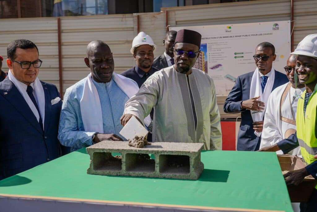 Ousmane Sonko lance la construction d'un immeuble Waqf pour financer les Daara