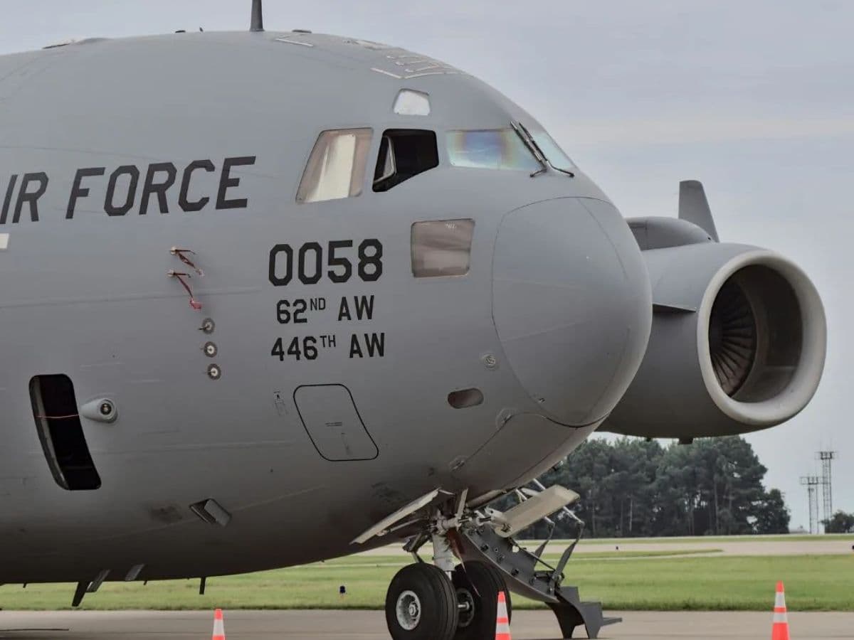 Chinese Student Arrested in US for Photographing Military Planes