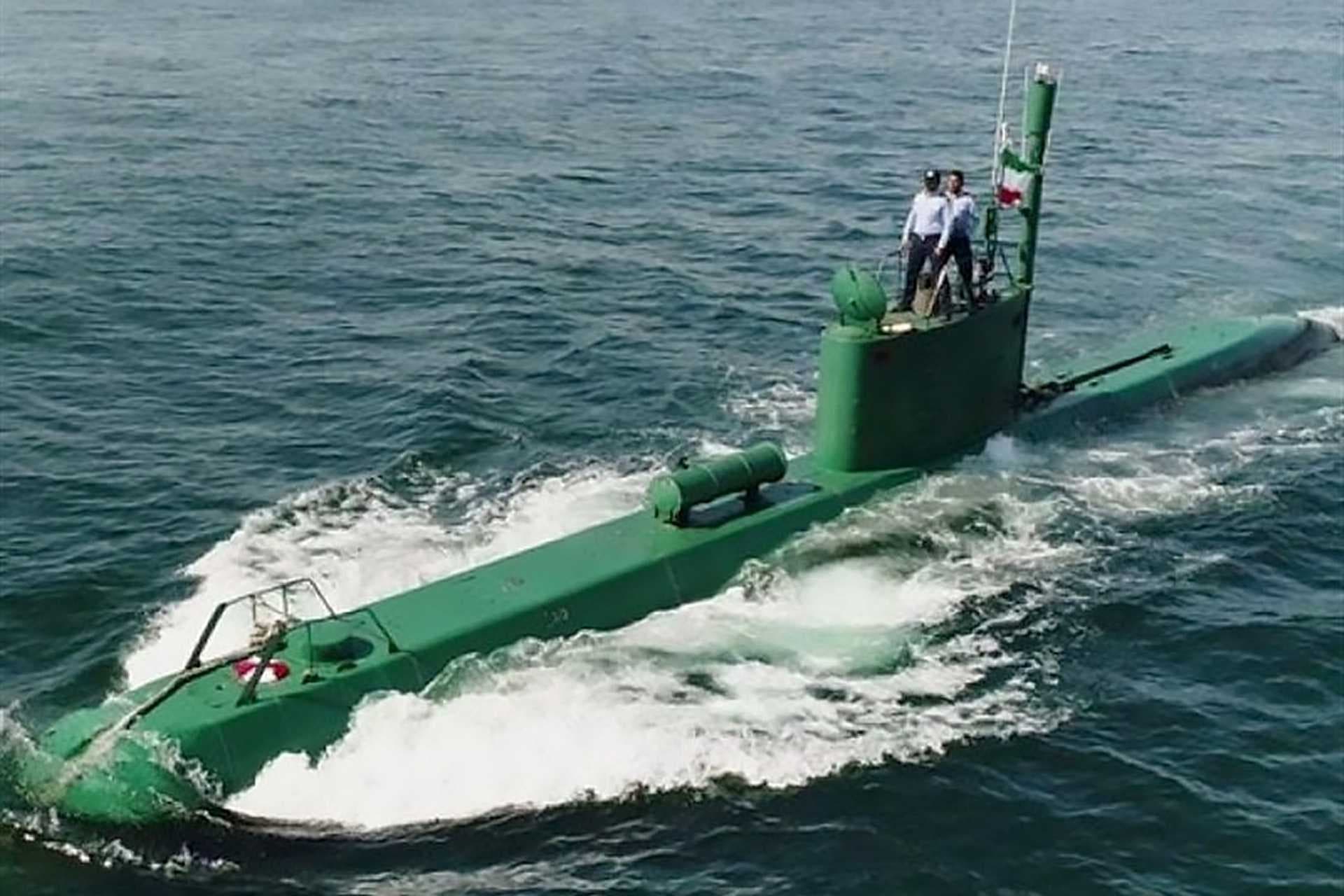 Iran Deploys Submarines in Strait of Hormuz Amid Failed Peace Talks