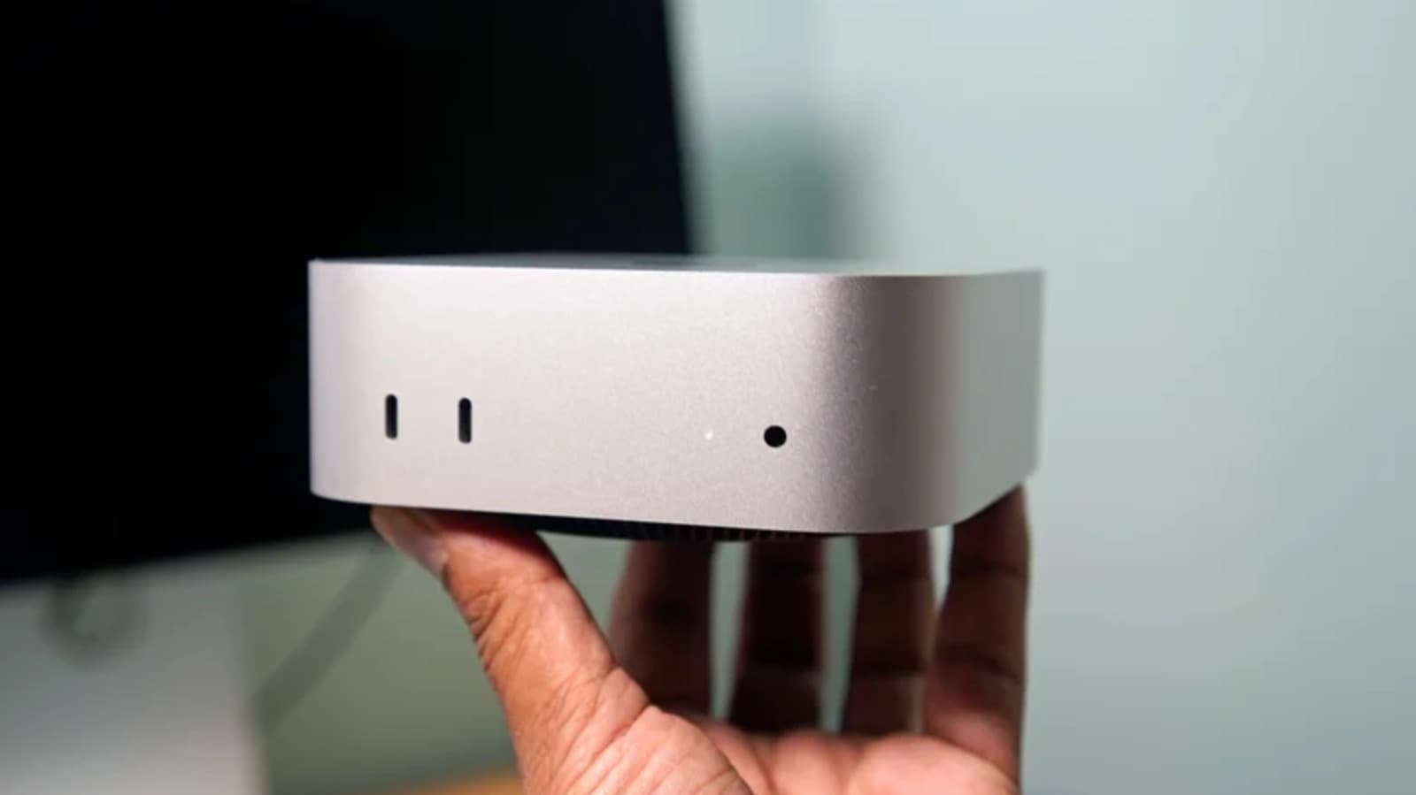 Apple Ends Cheapest Mac Mini, Pushing Prices Up Amid AI Demand