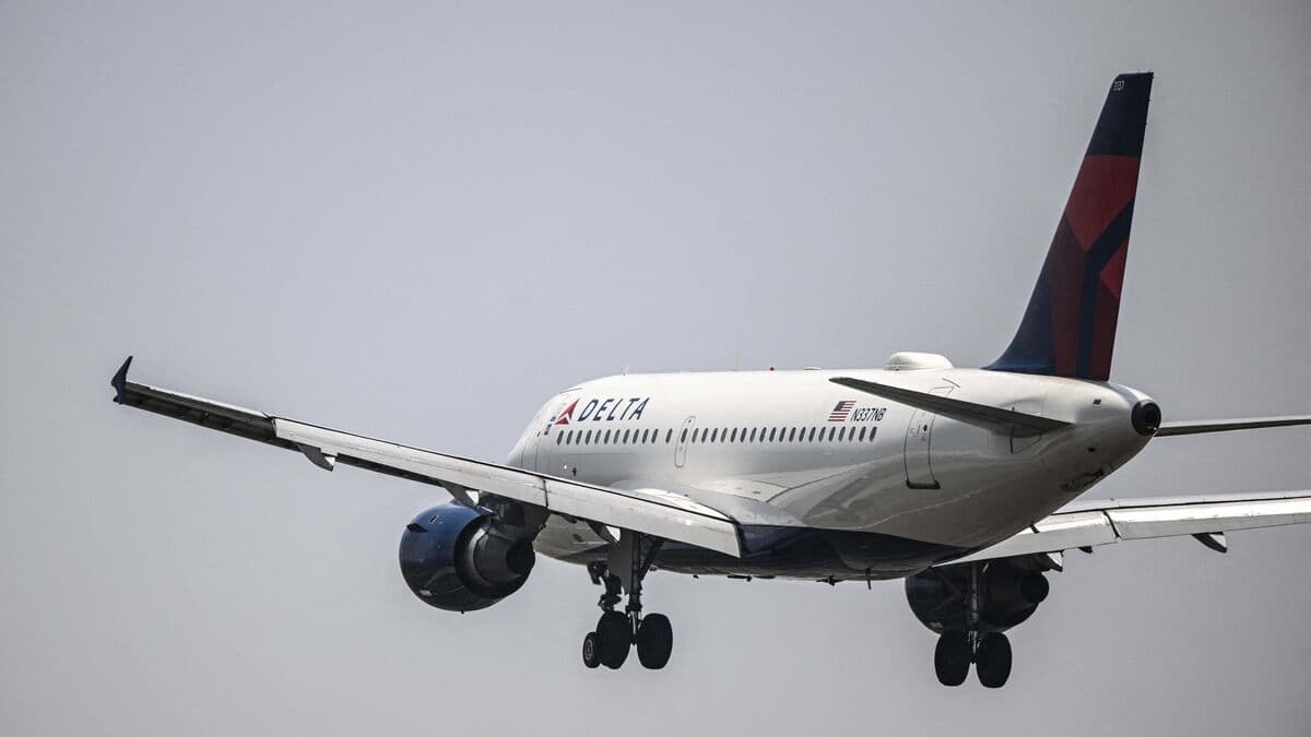 Delta Airbus Makes Dramatic Emergency Landing After Engine Catches Fire Mid-Air