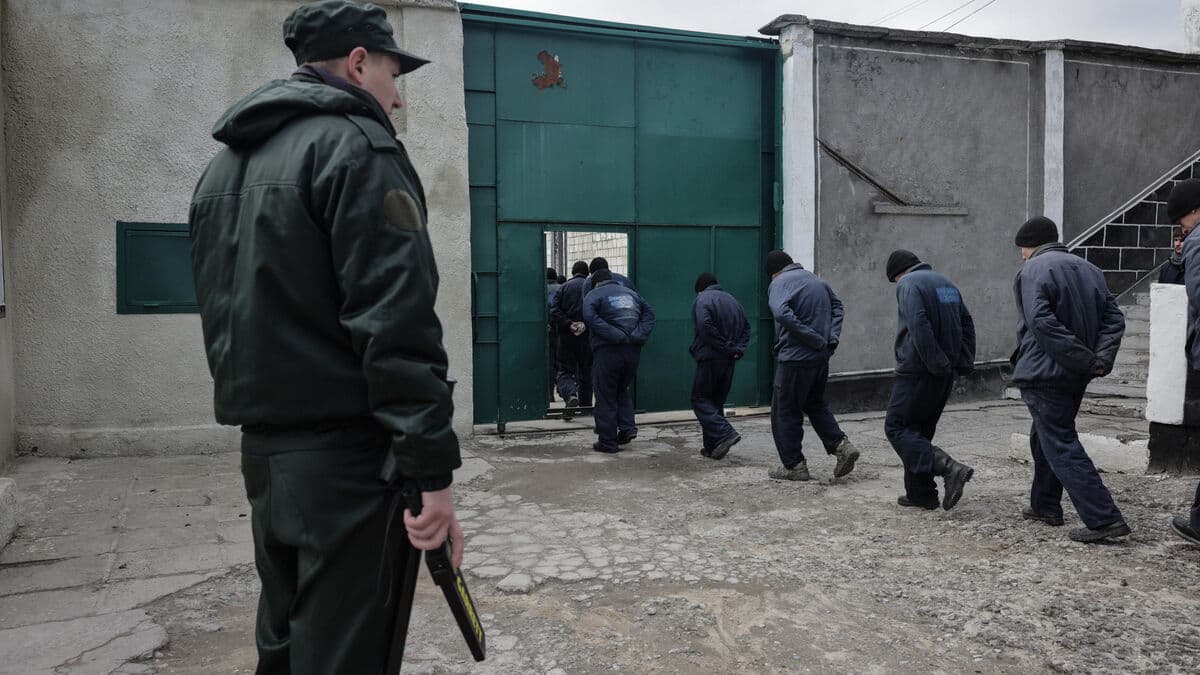 Plus de 190 prisonniers échangés entre la Russie et l'Ukraine grâce à la médiation américaine et émiratie