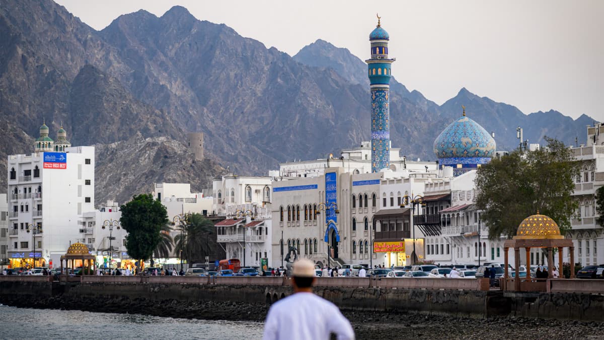 Trump menace de « faire exploser » Oman si le pays se range du côté de l’Iran sur le détroit d’Ormuz